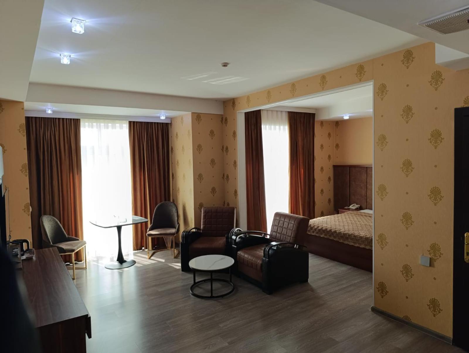 Aef Hotel Baku Exterior foto
